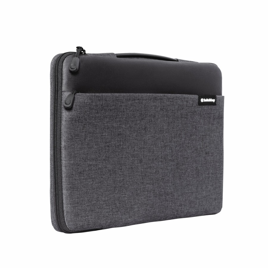 Clearance SwitchEasy Urban Macbook Sleeve Black